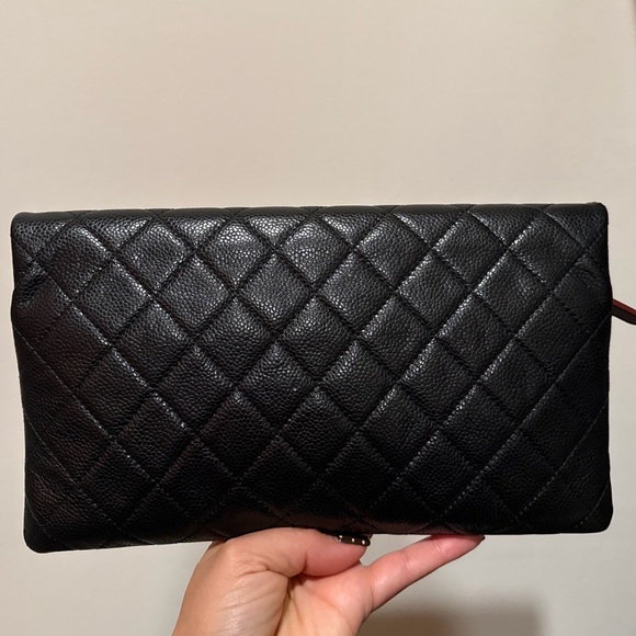 Clutches_&_Wristlets